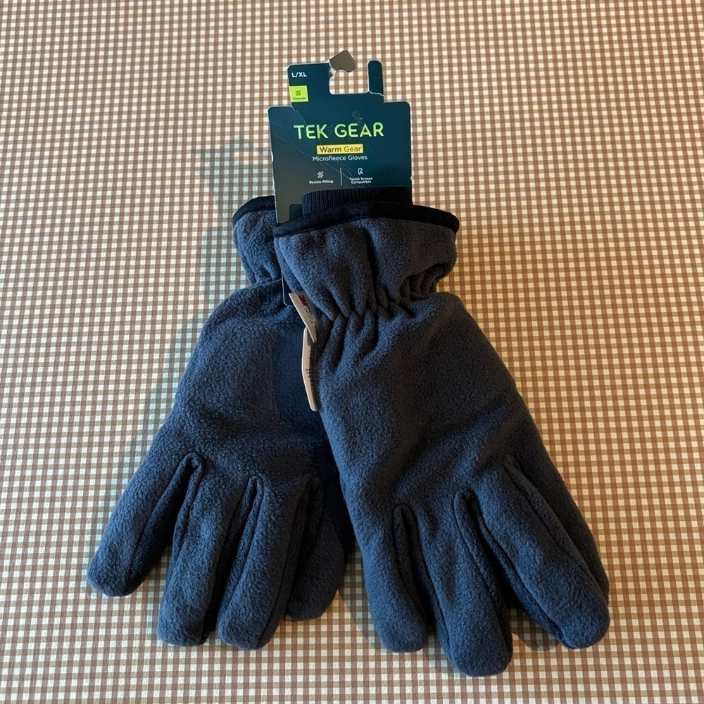 TEK GEAR Thinsulate men’s winter gloves. Size L/XL.‎ NWT